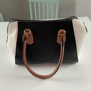 Aldo black, white and brown faux leather shoulder bag purse